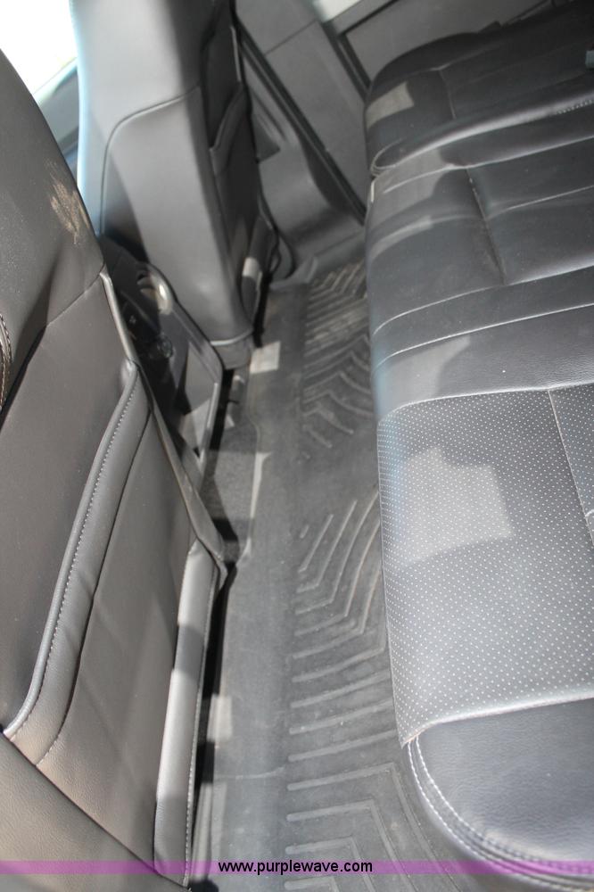 image for item J1388 2012 Ford F250 Super Duty Lariat Crew Cab pickup truck