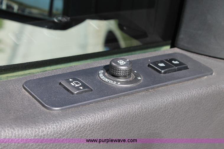 image for item J1388 2012 Ford F250 Super Duty Lariat Crew Cab pickup truck