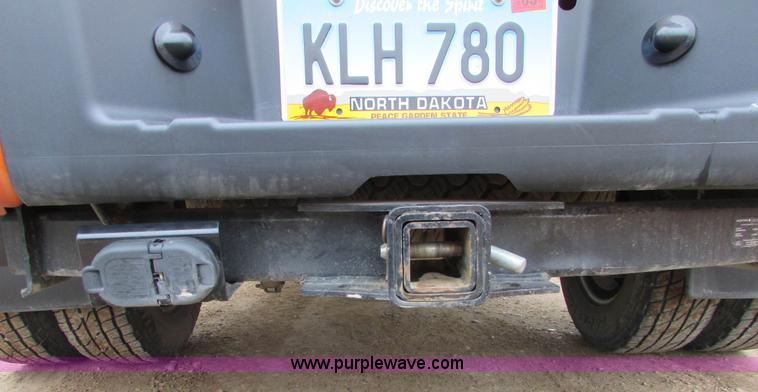 image for item J1693 2008 Ford F350 Super Duty Crew Cab pickup truck