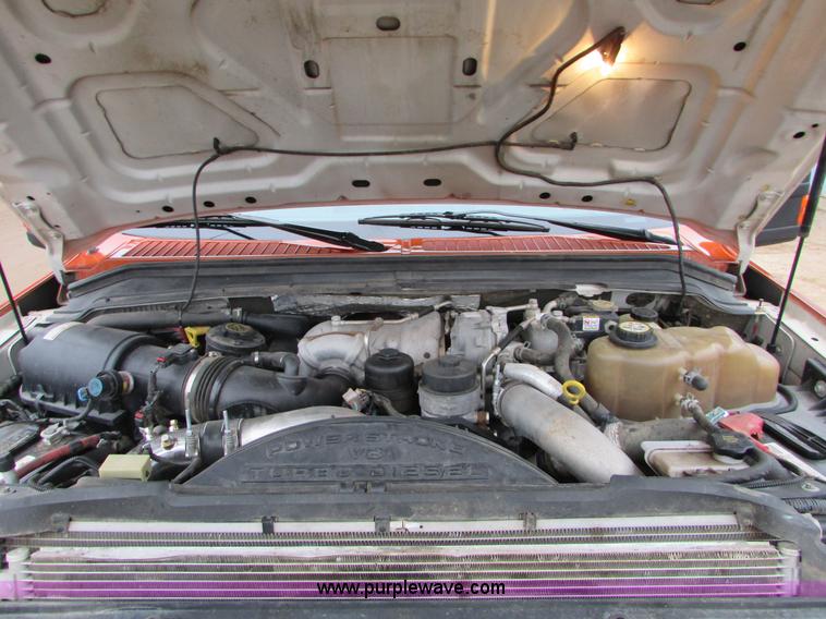 image for item J1693 2008 Ford F350 Super Duty Crew Cab pickup truck