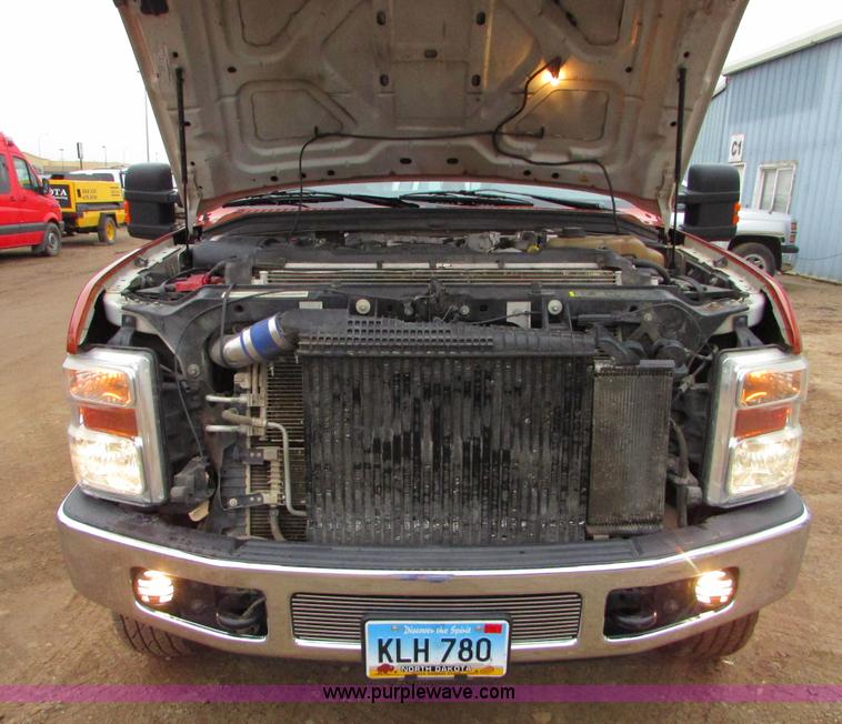 image for item J1693 2008 Ford F350 Super Duty Crew Cab pickup truck