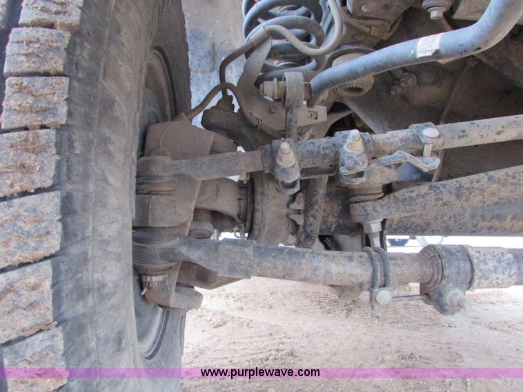 image for item J1693 2008 Ford F350 Super Duty Crew Cab pickup truck