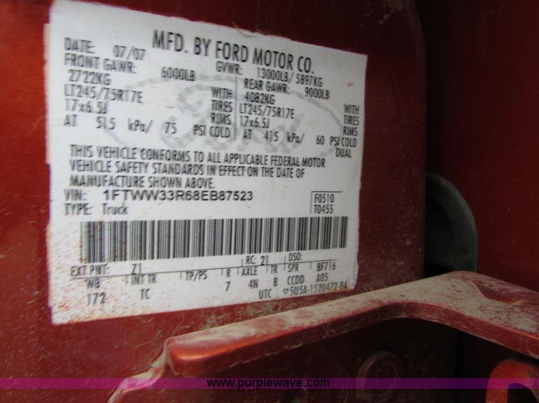 image for item J1693 2008 Ford F350 Super Duty Crew Cab pickup truck