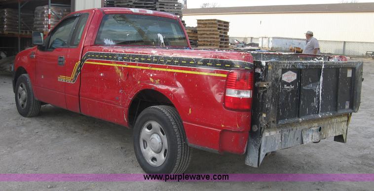 image for item J2986 2008 Ford F150 XL pickup truck