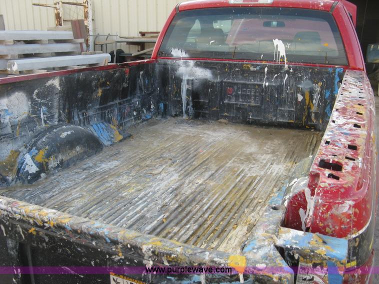 image for item J2986 2008 Ford F150 XL pickup truck