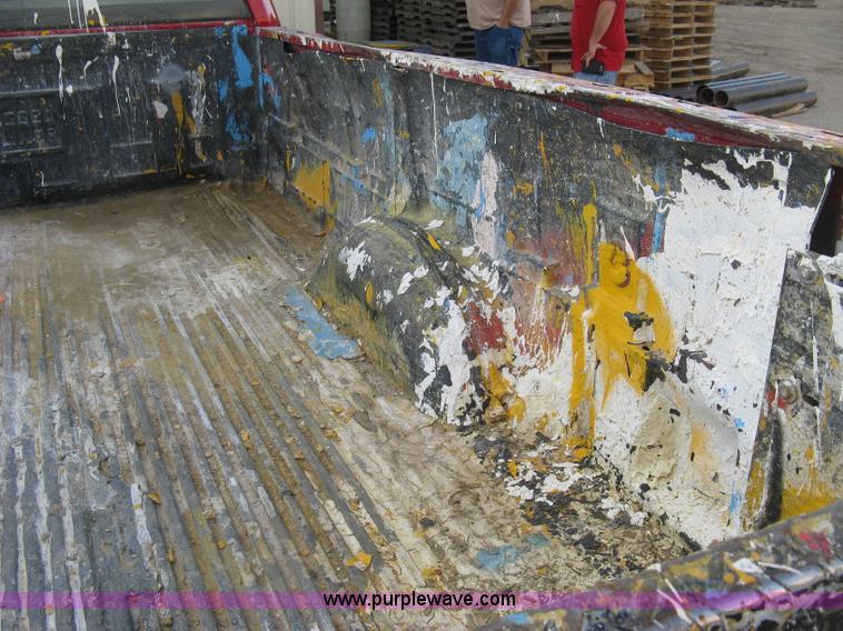 image for item J2986 2008 Ford F150 XL pickup truck