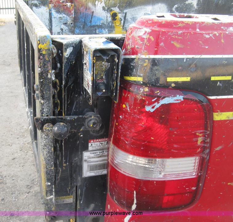 image for item J2986 2008 Ford F150 XL pickup truck