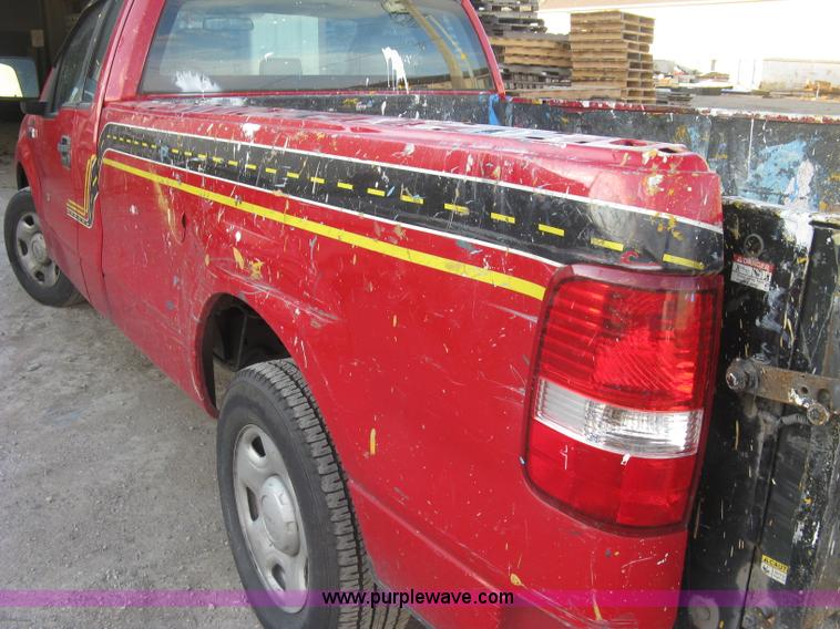 image for item J2986 2008 Ford F150 XL pickup truck