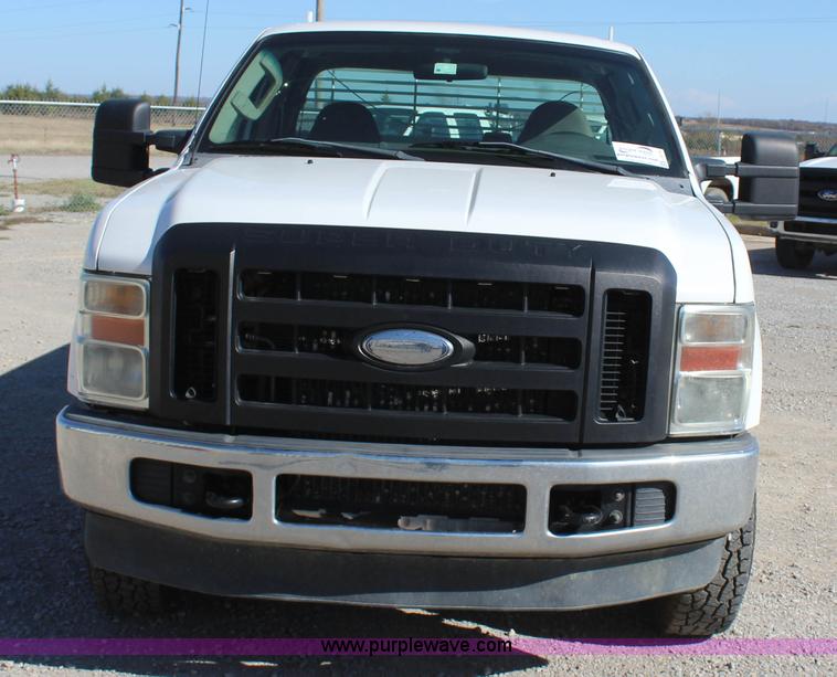 image for item J4270 2008 Ford F250 Super Duty SuperCab pickup truck
