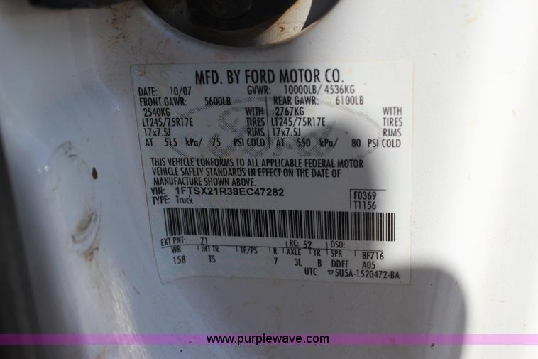 image for item J4270 2008 Ford F250 Super Duty SuperCab pickup truck