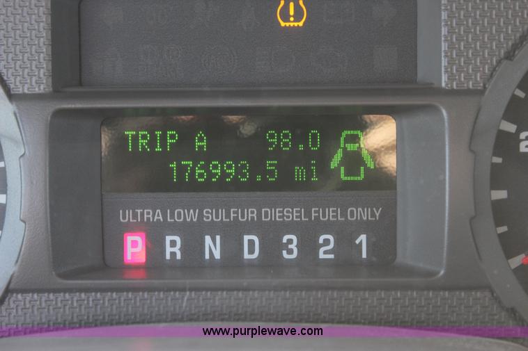 image for item J4270 2008 Ford F250 Super Duty SuperCab pickup truck