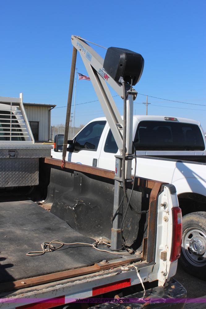 image for item J4271 2008 Ford F250 Super Duty pickup truck