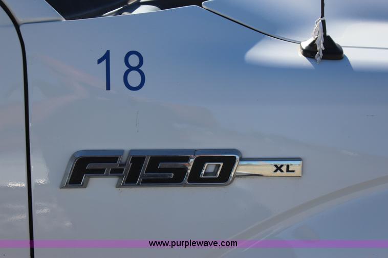 image for item J4272 2011 Ford F150 SuperCab pickup truck