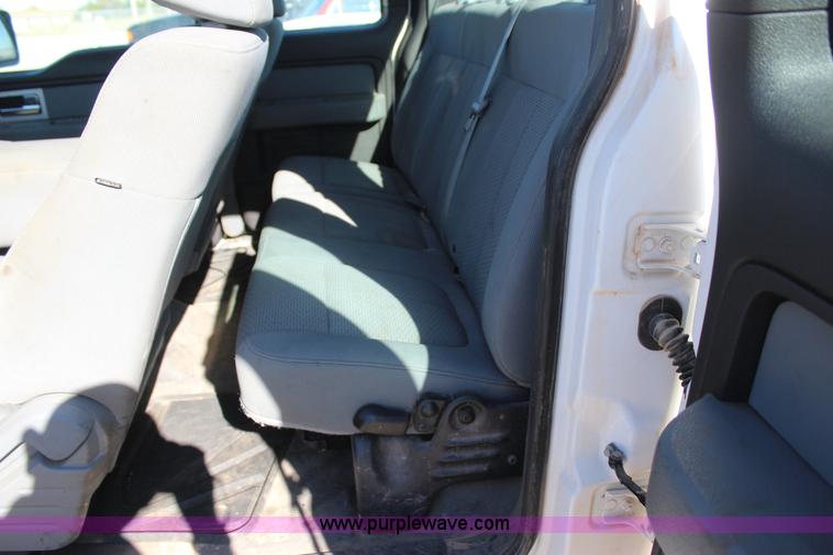 image for item J4272 2011 Ford F150 SuperCab pickup truck