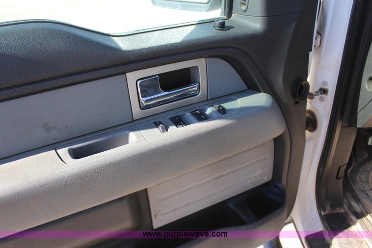 image for item J4272 2011 Ford F150 SuperCab pickup truck