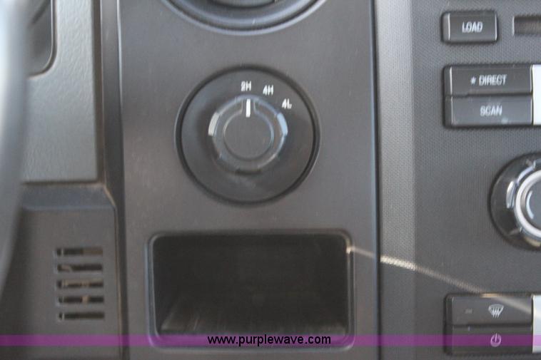 image for item J4272 2011 Ford F150 SuperCab pickup truck