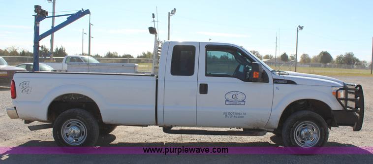 image for item J4273 2011 Ford F250 Super Duty SuperCab pickup truck