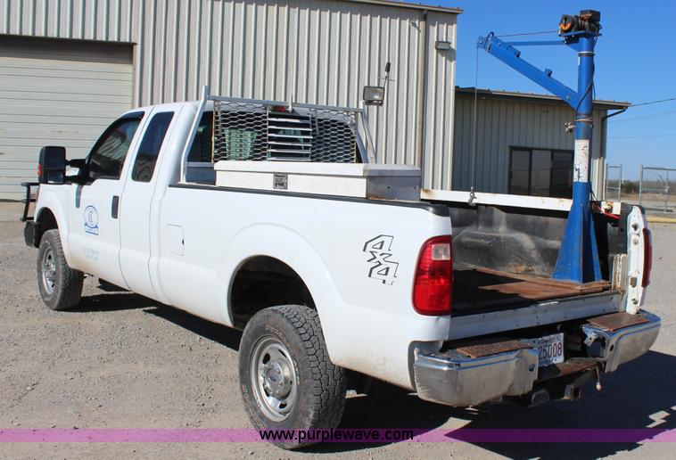 image for item J4273 2011 Ford F250 Super Duty SuperCab pickup truck