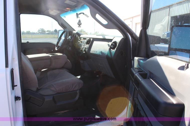 image for item J4273 2011 Ford F250 Super Duty SuperCab pickup truck