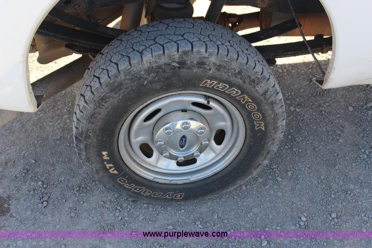 image for item J4273 2011 Ford F250 Super Duty SuperCab pickup truck