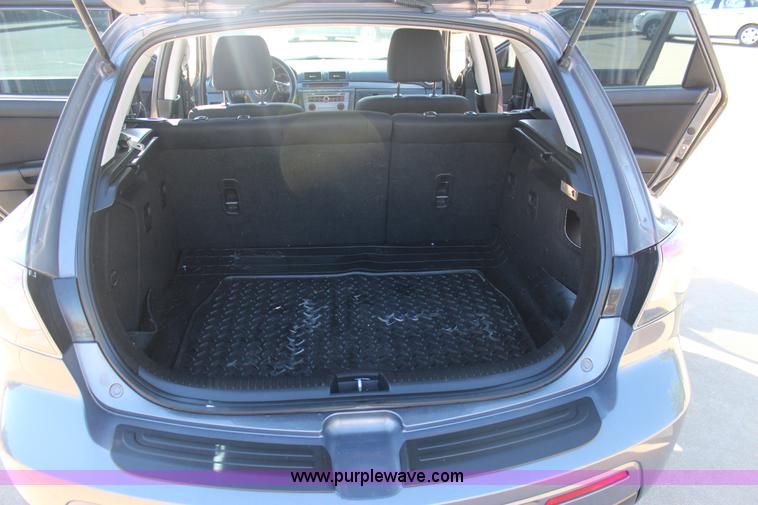 image for item J4274 2007 Mazda 3