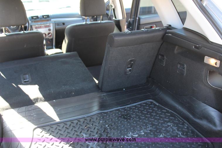 image for item J4274 2007 Mazda 3