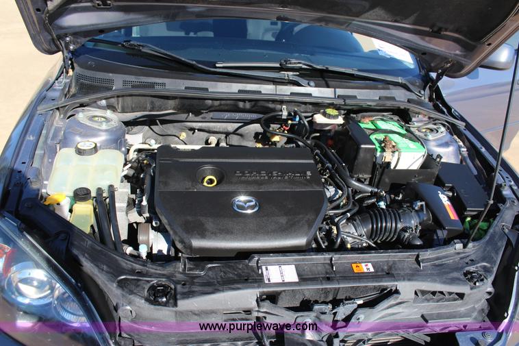 image for item J4274 2007 Mazda 3