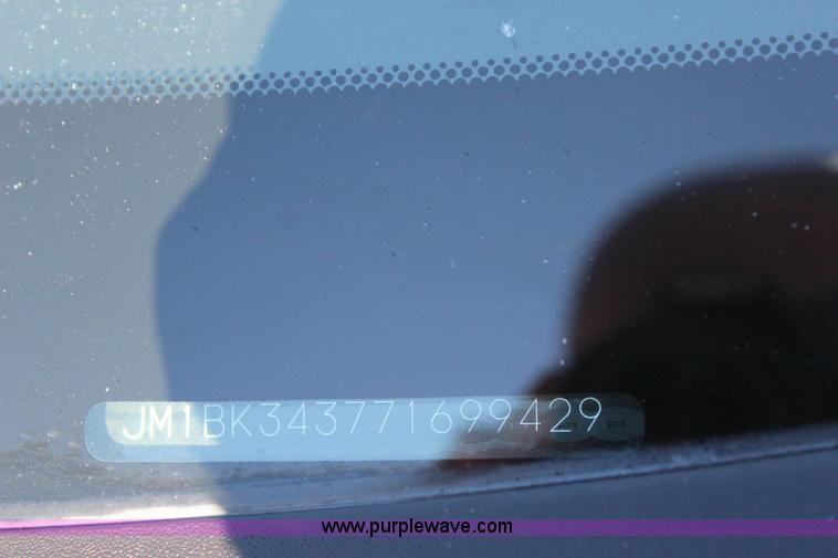 image for item J4274 2007 Mazda 3