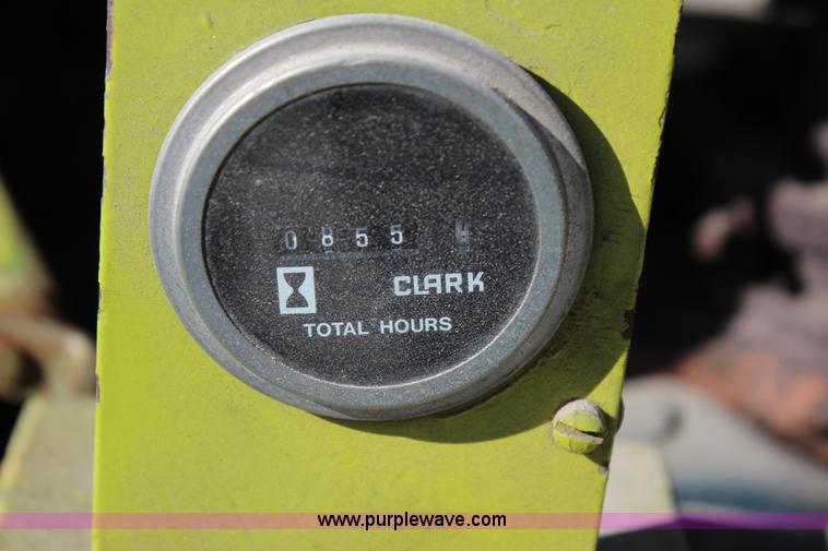 image for item J4275 Clark C20P forklift