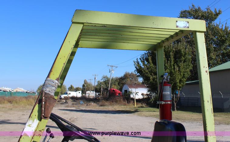 image for item J4278 Clark C500YS60 forklift