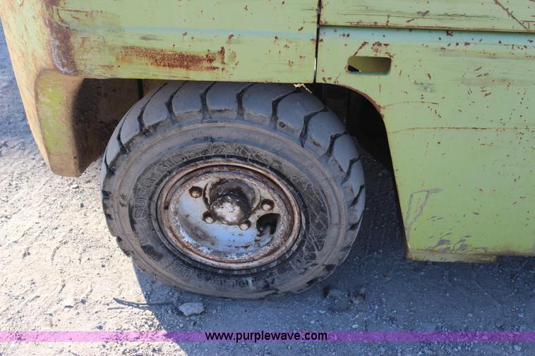 image for item J4278 Clark C500YS60 forklift