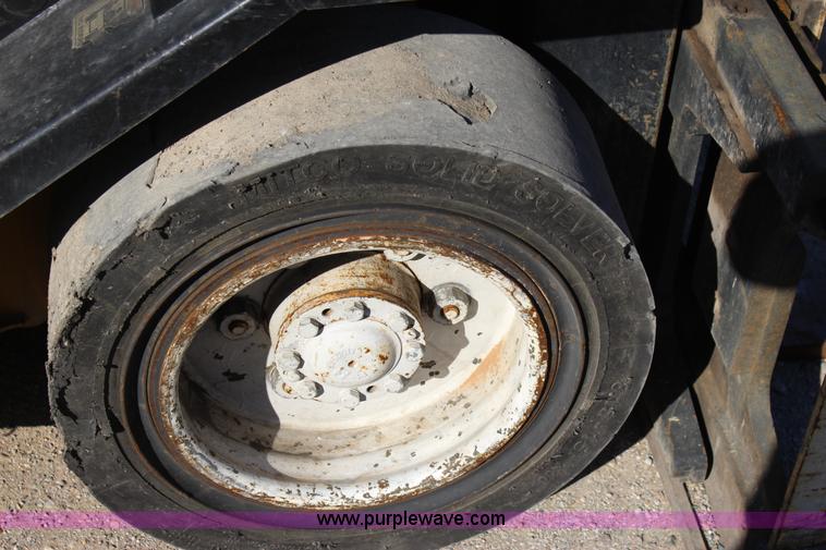 image for item J4281 1997 Yale GP060TFNUAE091 forklift