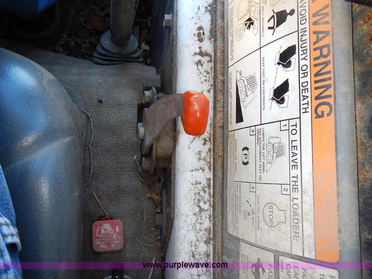 image for item J4540 2002 Bobcat 873 skid steer