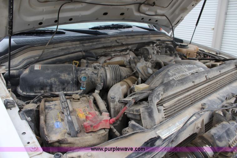 image for item J4583 2008 Ford F350 Super Duty flatbed pickup truck