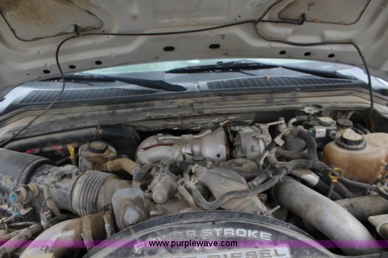 image for item J4583 2008 Ford F350 Super Duty flatbed pickup truck