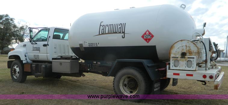 image for item J5167 1998 Chevrolet C7500 MC331 propane delivery truck