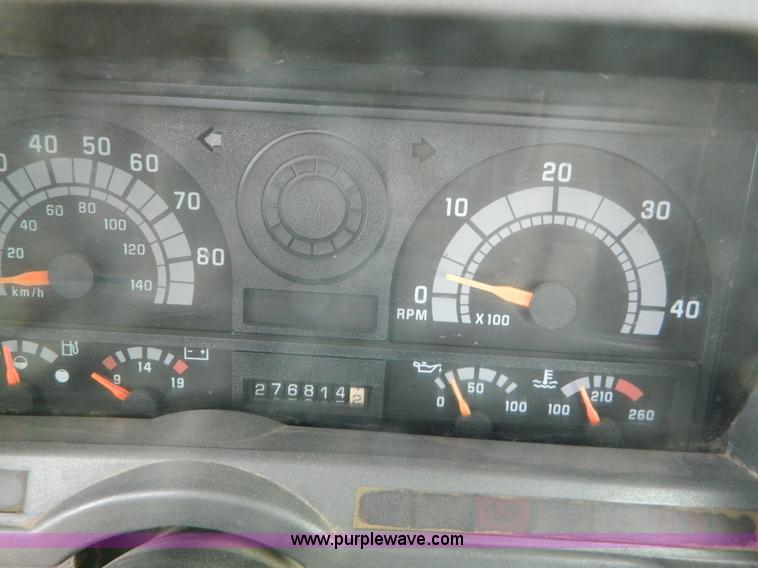 image for item J5167 1998 Chevrolet C7500 MC331 propane delivery truck