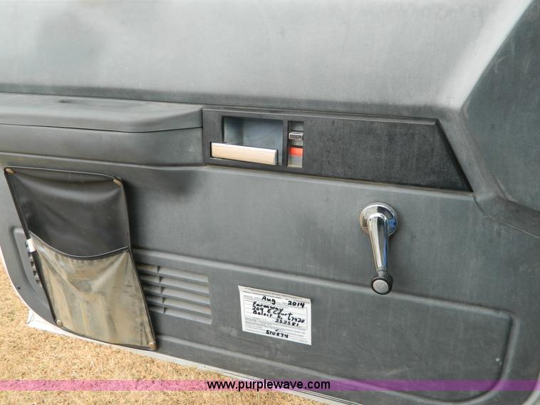 image for item J5167 1998 Chevrolet C7500 MC331 propane delivery truck