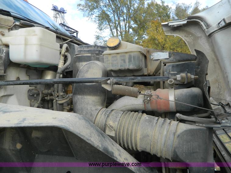 image for item J5167 1998 Chevrolet C7500 MC331 propane delivery truck