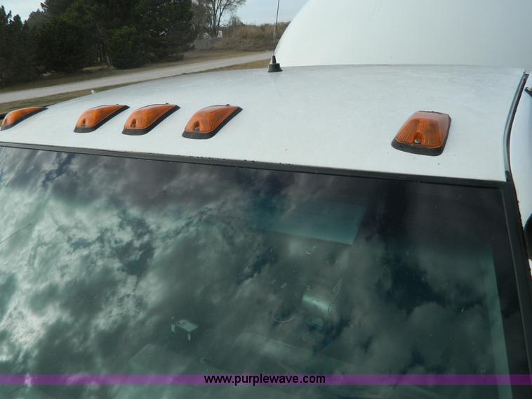 image for item J5167 1998 Chevrolet C7500 MC331 propane delivery truck