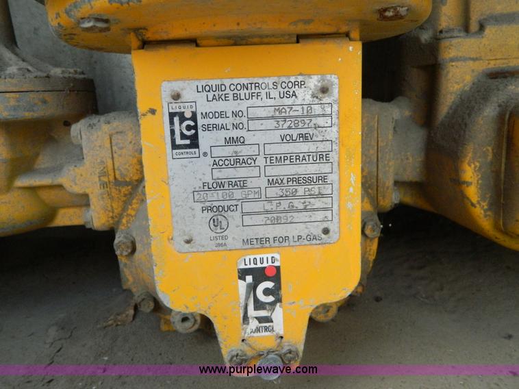 image for item J5168 2005 International 7600 MC331 propane delivery truck