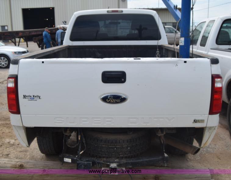 image for item J6583 2011 Ford F250 Super Duty XLT SuperCab pickup truck