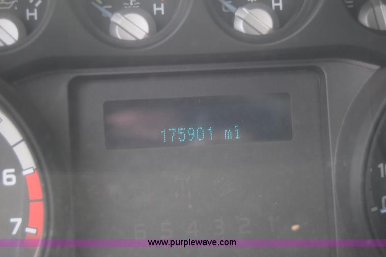 image for item J6583 2011 Ford F250 Super Duty XLT SuperCab pickup truck