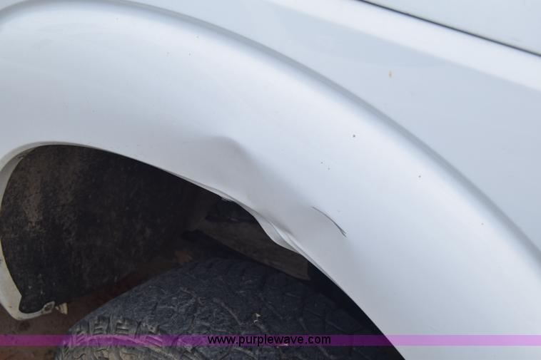 image for item J6583 2011 Ford F250 Super Duty XLT SuperCab pickup truck