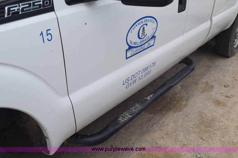 image for item J6583 2011 Ford F250 Super Duty XLT SuperCab pickup truck