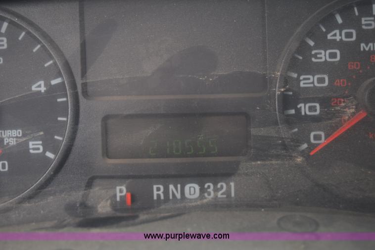 image for item J6584 2007 Ford F250 Super Duty XL SuperCab pickup truck