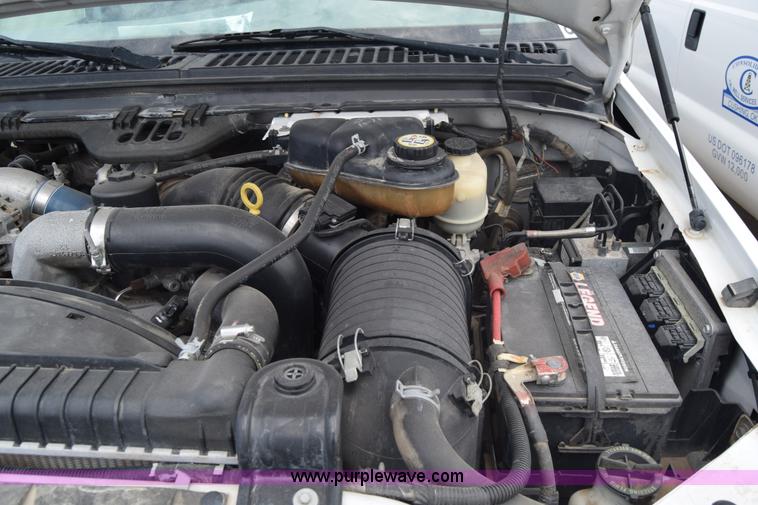 image for item J6584 2007 Ford F250 Super Duty XL SuperCab pickup truck