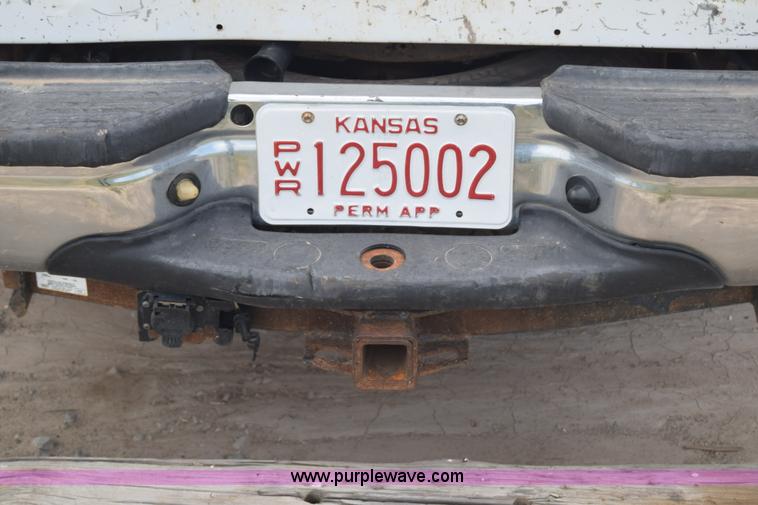 image for item J6584 2007 Ford F250 Super Duty XL SuperCab pickup truck