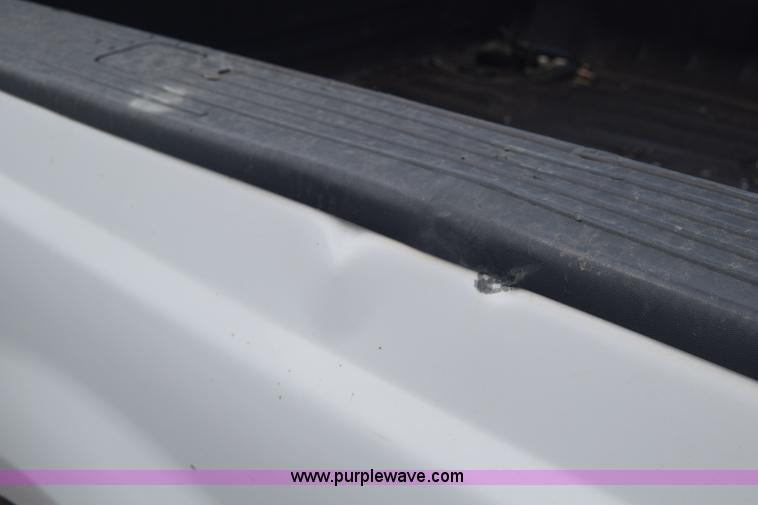 image for item J6584 2007 Ford F250 Super Duty XL SuperCab pickup truck