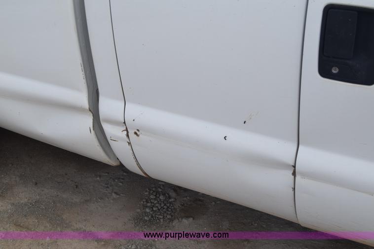 image for item J6584 2007 Ford F250 Super Duty XL SuperCab pickup truck